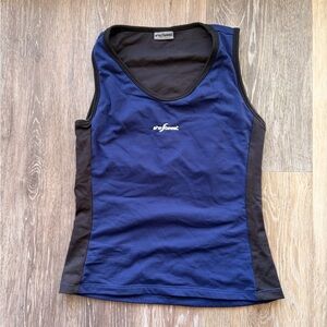 SheBeest Vintage workout top